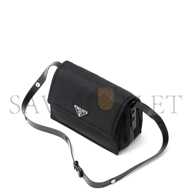 PRADA TRAVELLER MEDIUM PADDED RE-NYLON BAG 1BD255 (30*21.5*12cm) PRADA TRAVELLER MEDIUM PADDED RE-NYLON BAG 1BD255 (30*21.5*12cm)